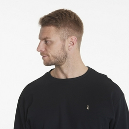 Overview second image: North Sweater