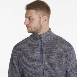 Overview second image: North Vest knit